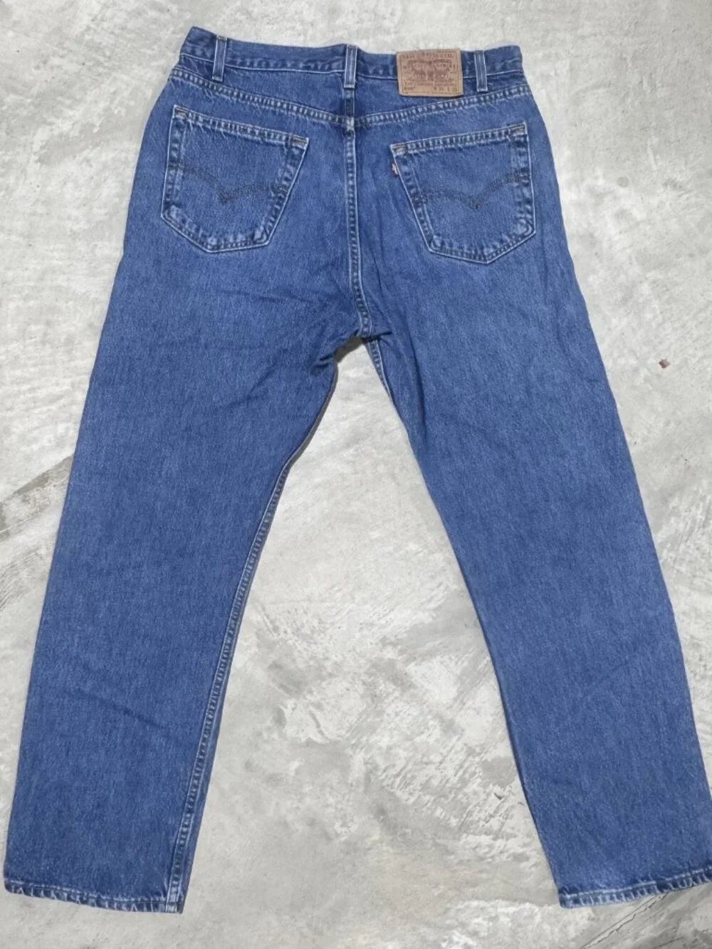 Levis 505 Regular Fit Straight Leg Jeans Mens 36x30 Made in USA Red Tab